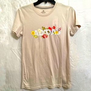 Small offwhite Adidas tee (New with tags)